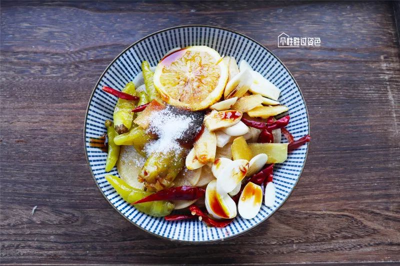 怎么腌酱萝卜好吃 9162a1b5aa174df9bd2c4c7a5e3d08f0.jpeg