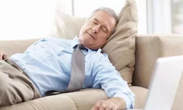 怎么才能让自己睡眠质量好 fd18ee03ae9d4427b3a180dd8182a799.jpeg