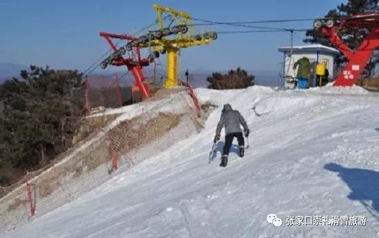 谈球吧体育滑雪攻略｜这十个滑雪技巧初学者可必须要知道(图7)