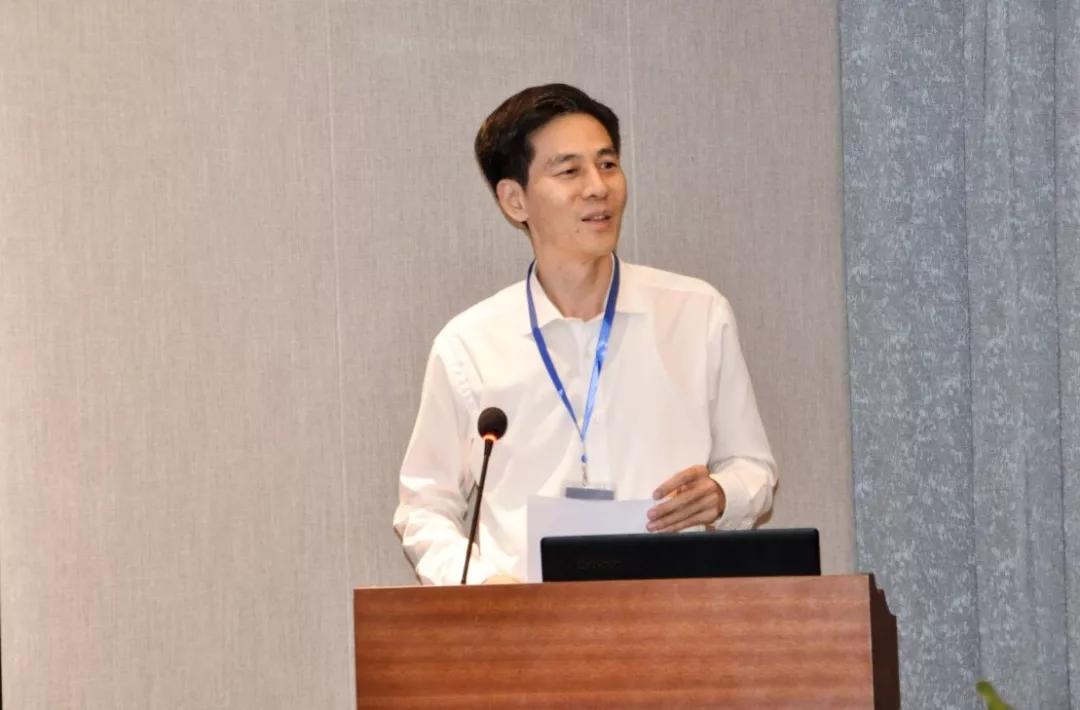 图4 珠海市科学技术协会主席刘治民致辞