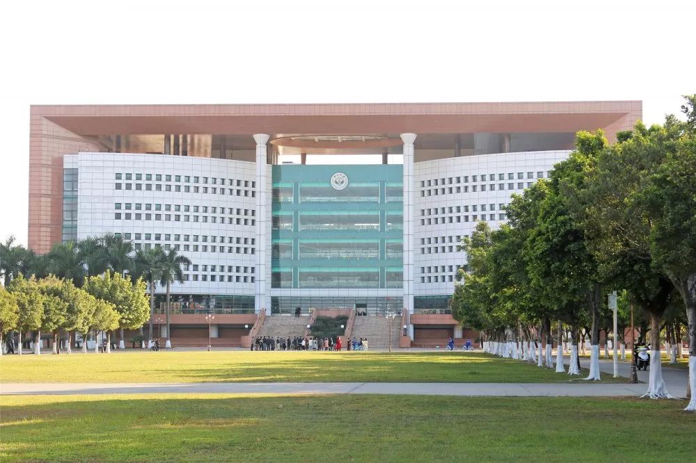 怎么才能进中山大学 6b61a253b8c747cf9ea26a32f8ad2056.jpeg