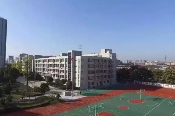 常州市前黄高级中学国际分校:原汁原味国外高中课程,培养学生自主学习