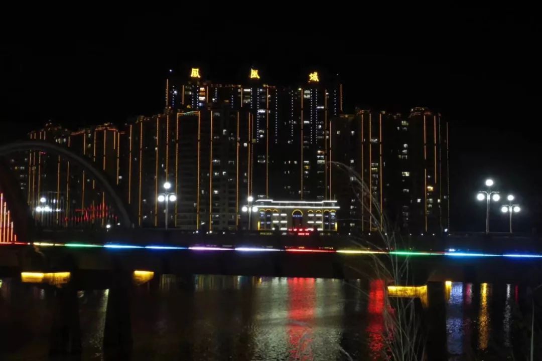 随拍:河婆的夜景.