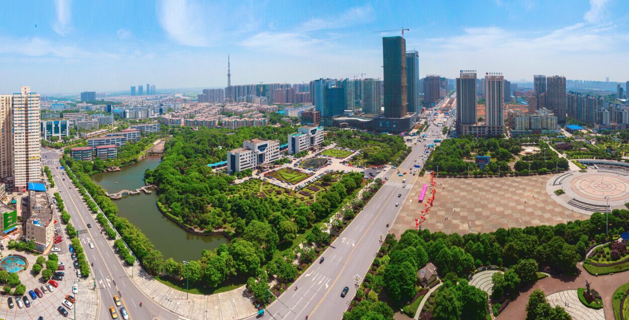 临壁gdp_中国gdp增长图(2)