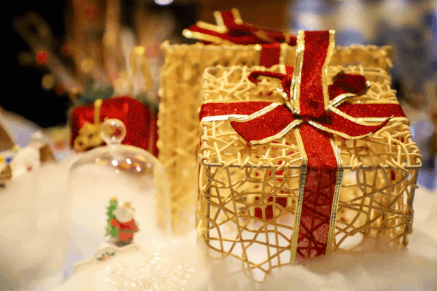 merrychristmas丨暖冬盛宴点亮圣诞惊喜