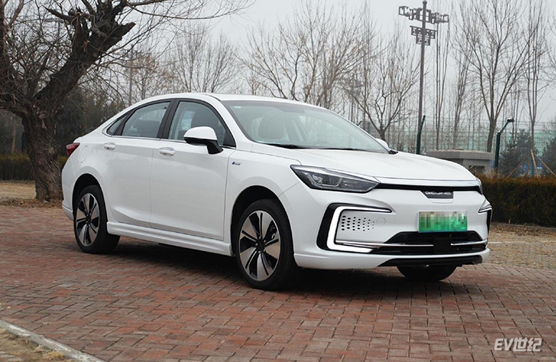 5年北汽新能源ev200老用户换车为何首选beijingeu7