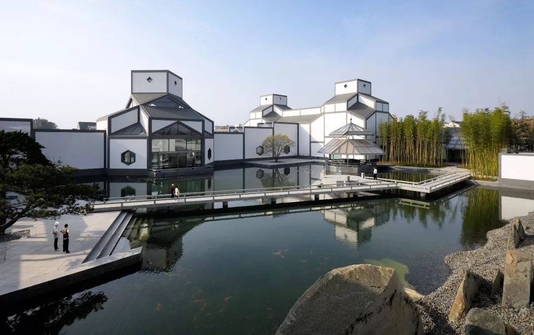苏州博物馆新馆是世界建筑大师贝聿铭先生的封山之作,也是贝老与启迪
