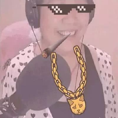 这些沙雕网红承包了我一整年的笑料