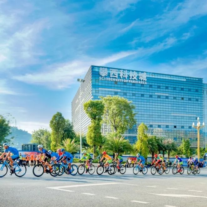 攀枝花市有多少人口_攀枝花市中心医院(2)