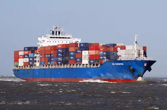 什么是集装箱驳船业务 545fae33de724de1a3918813acb37e49.jpeg