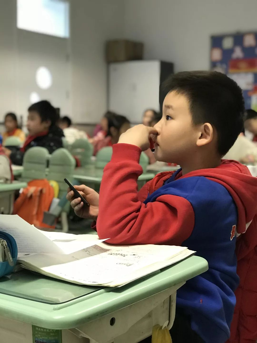 如何成为优秀班委 82ade54003fa4496877d57b11f6a4d6a.jpeg