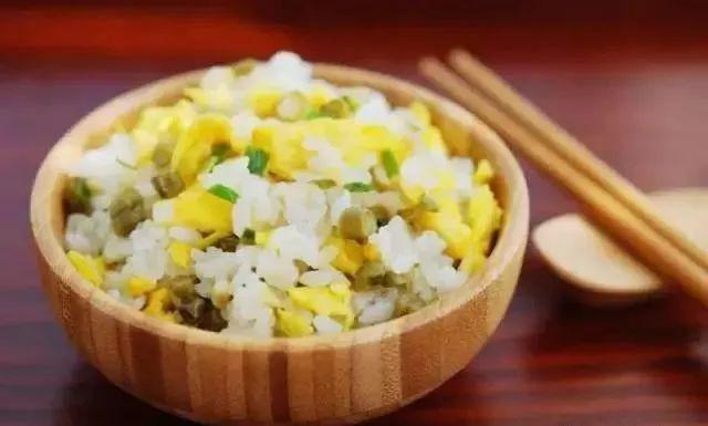 大米饭怎么做好吃简单的方法 84a53636a8e9447da0a7f56c1ef25073.jpeg