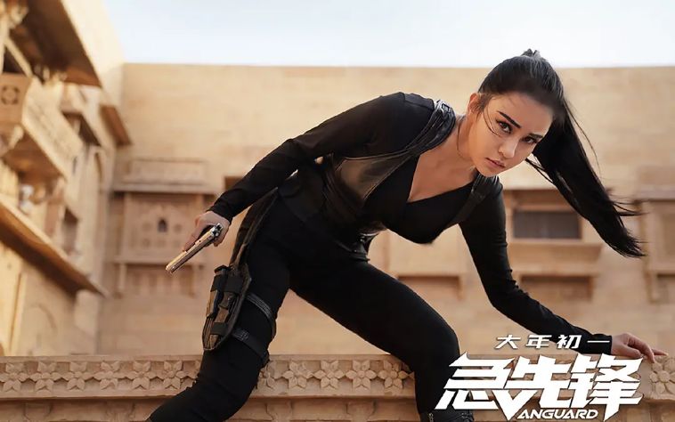 《急先锋》成龙率杨洋艾伦打出华人雄风 全阵容亮相热血出击!