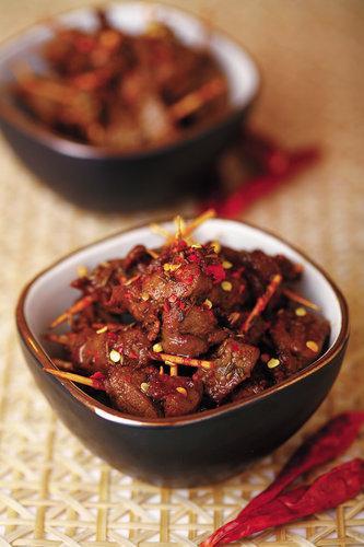 哪些食物属于辛辣食物需要忌口的 cbc5037dc8e241c2a3f121d5d45d834b.jpeg