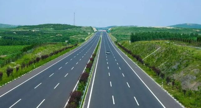 这是继都香,纳兴高速后,贵州高速公路第三大投资项目.