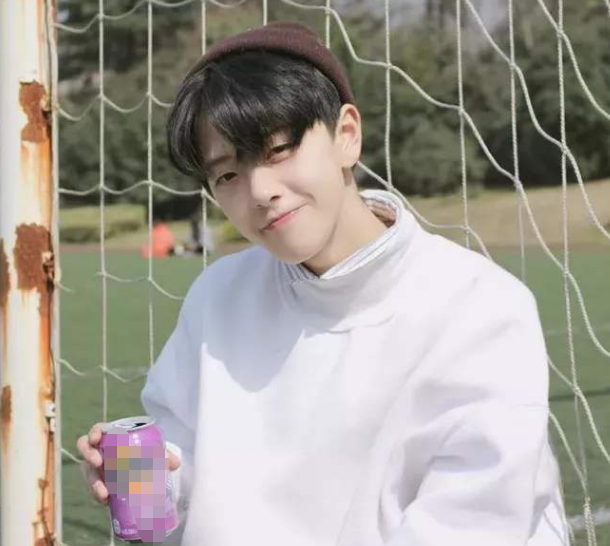 男生怎么让女生心动的 f7416a71771f415db6eec24b04ac9b34.png