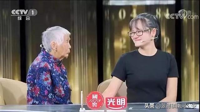 孙玉晴那笑中含泪,泪中含笑的表情,便代表了一切,一切!