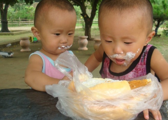 [樱桃育儿经]7岁孩子脾胃虚弱，医生：我家娃从来不吃2种食物，发育也不慢！