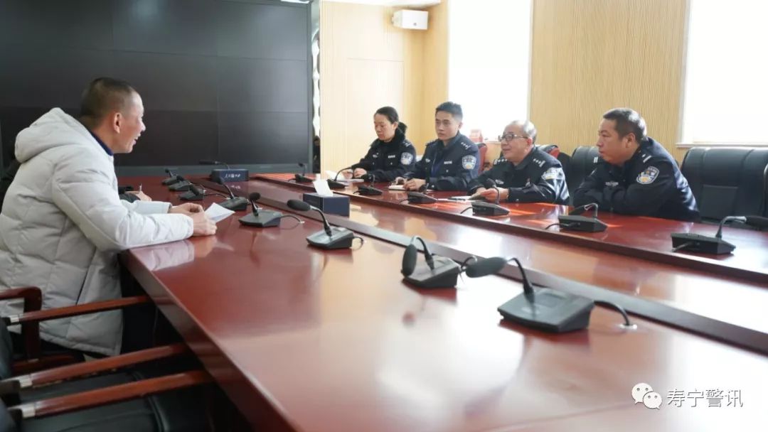 副县长,公安局长刘亮高度重视本案,曾组织40余名公安警力远赴南平市