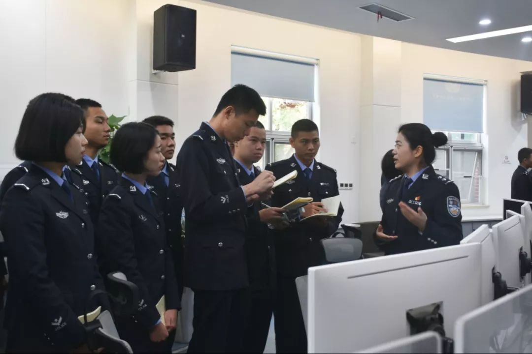 侦动态侦查1801区队学习参观长沙市公安局