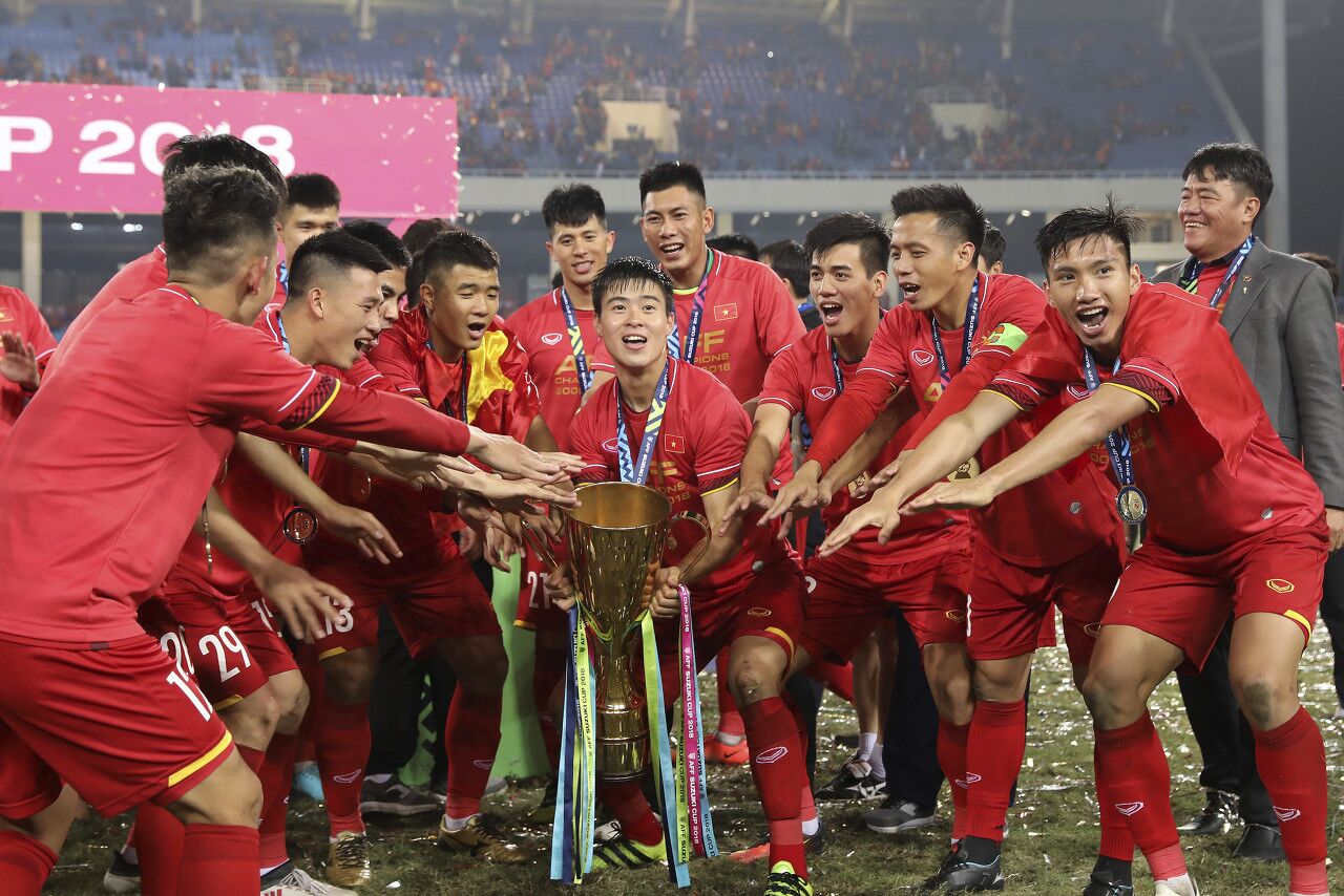 越媒:越南队赢球创东南亚足球历史 新年第一天收获欢乐-搜狐大视野-搜狐新闻