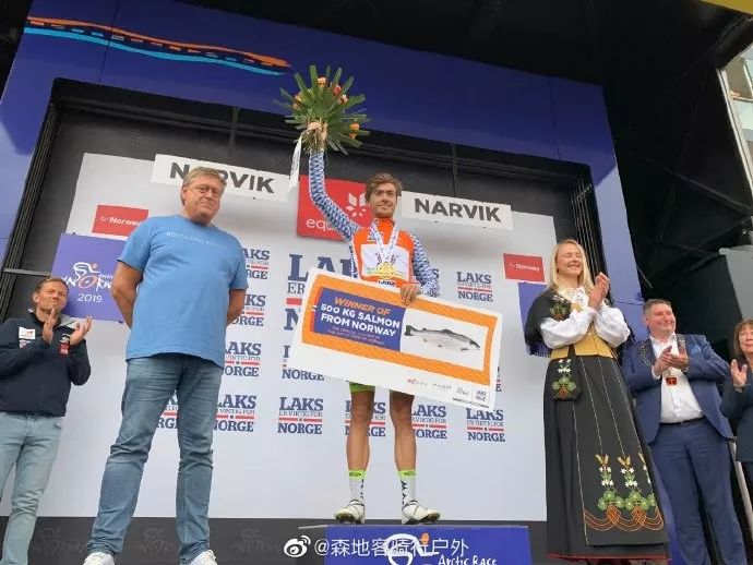 英超-凯恩闪击萨拉赫点杀 利物浦2-1逆转热刺_Ragd Najar