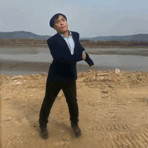 原创我手机里珍藏的30个超搞笑动态表情包,快来保存,不笑算我输
