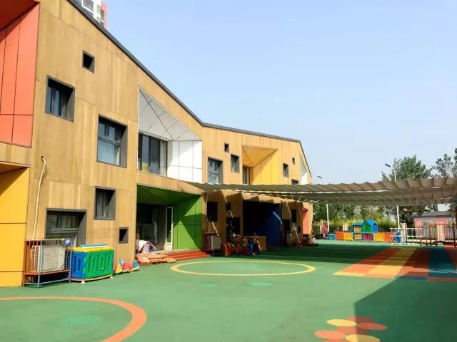 欣嘉园第一小学,现代化花园式小学.
