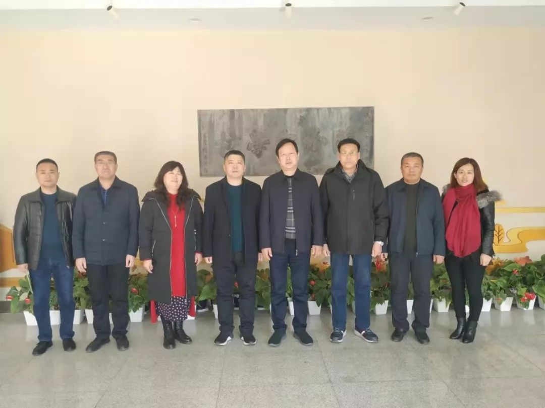 校讯真诚交流互勉互进灵石中学校长来我校参访交流