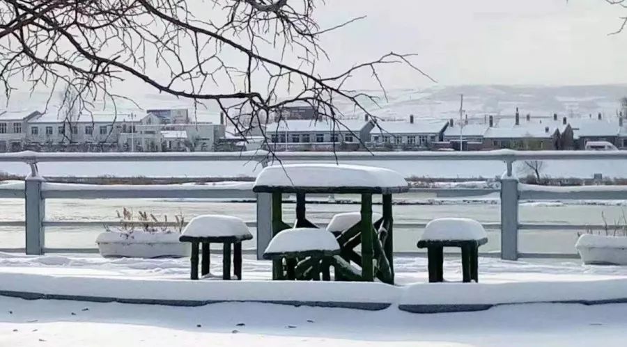 等雪来你的朋友圈下雪了吗