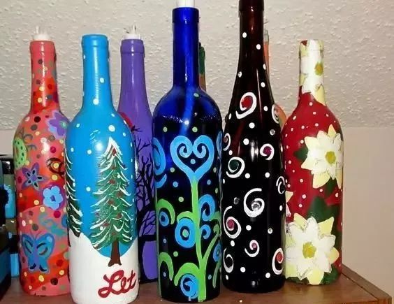 瓶子画最简单的 d88eea429a1d4234980f7b201a297930.jpeg