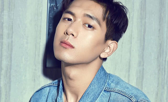 李现受访称想谈恋爱,女友粉发文痛骂,细数其罪