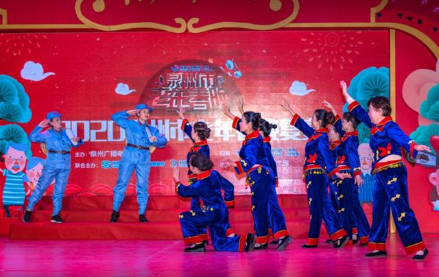 十送红军舞蹈表演视频 34eaf789b96e4a038ccf0e235d22a88e.jpeg