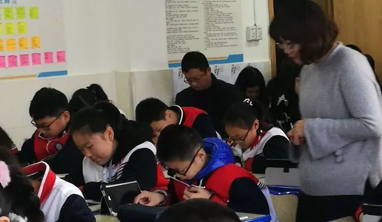 烟台市第十二中学12xue智慧课堂展示活动成功举办