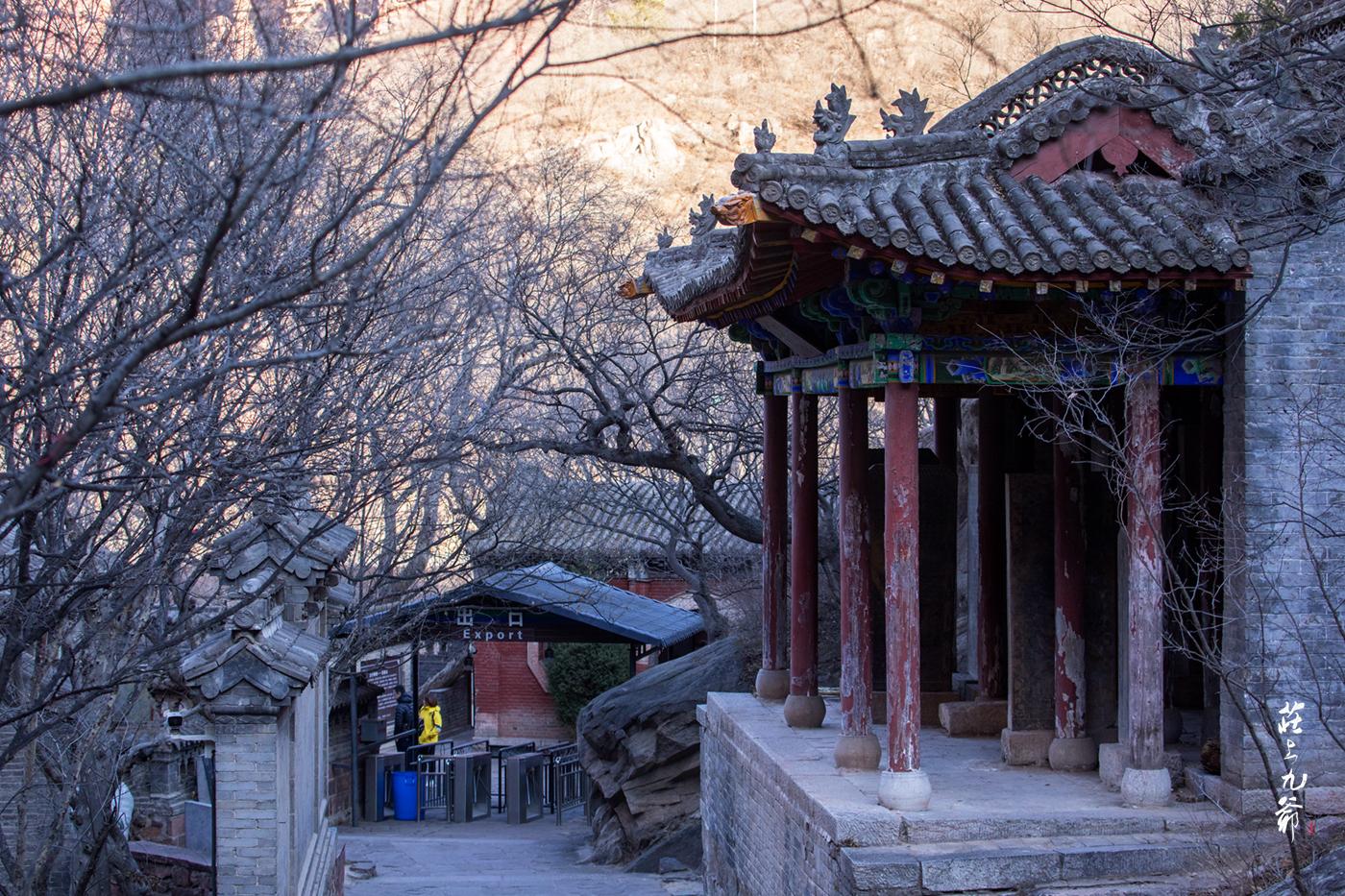 皇家公主骑虎登山 千古传奇 留下了中国三大悬空寺之一