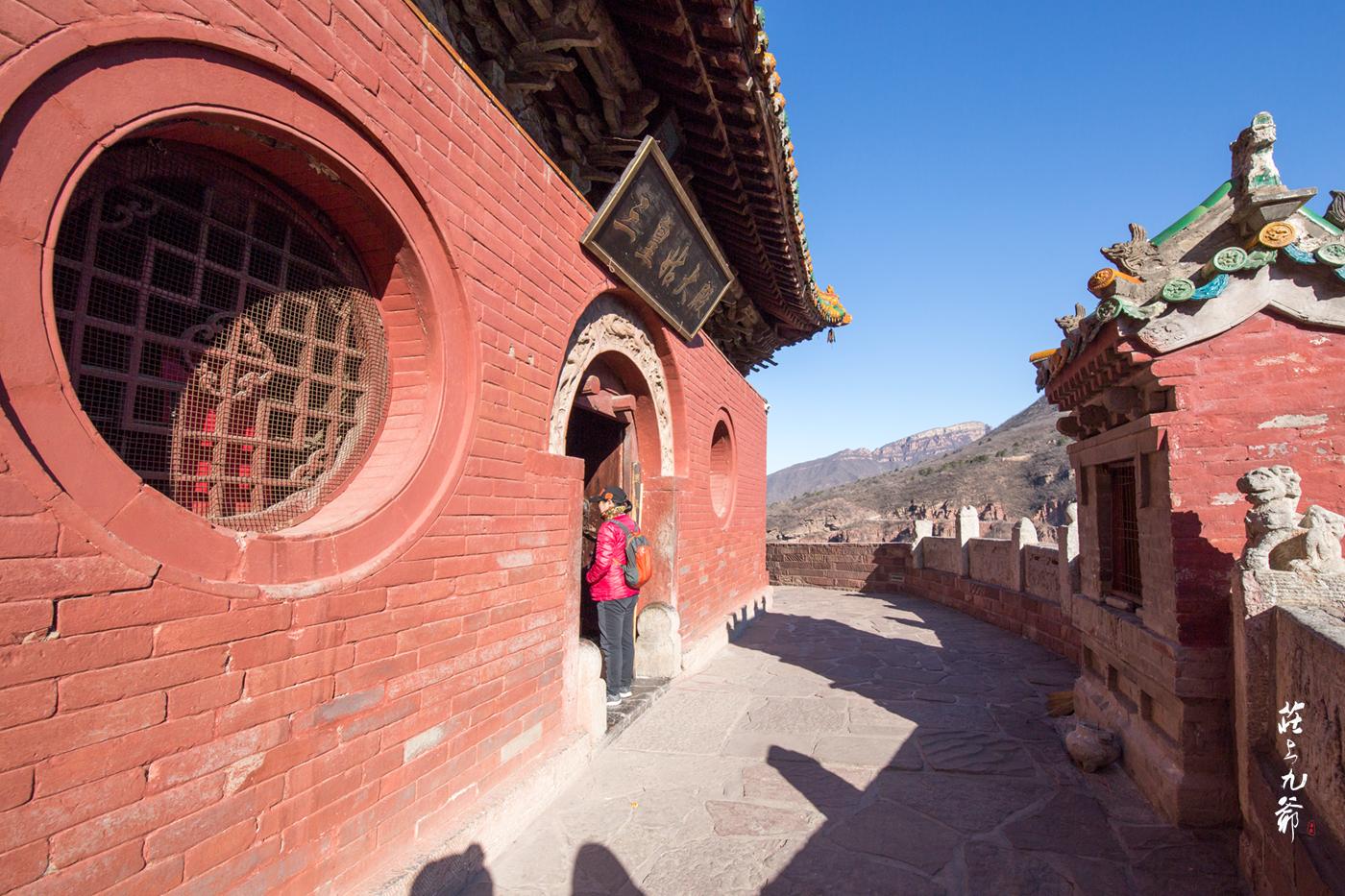 皇家公主骑虎登山 千古传奇 留下了中国三大悬空寺之一