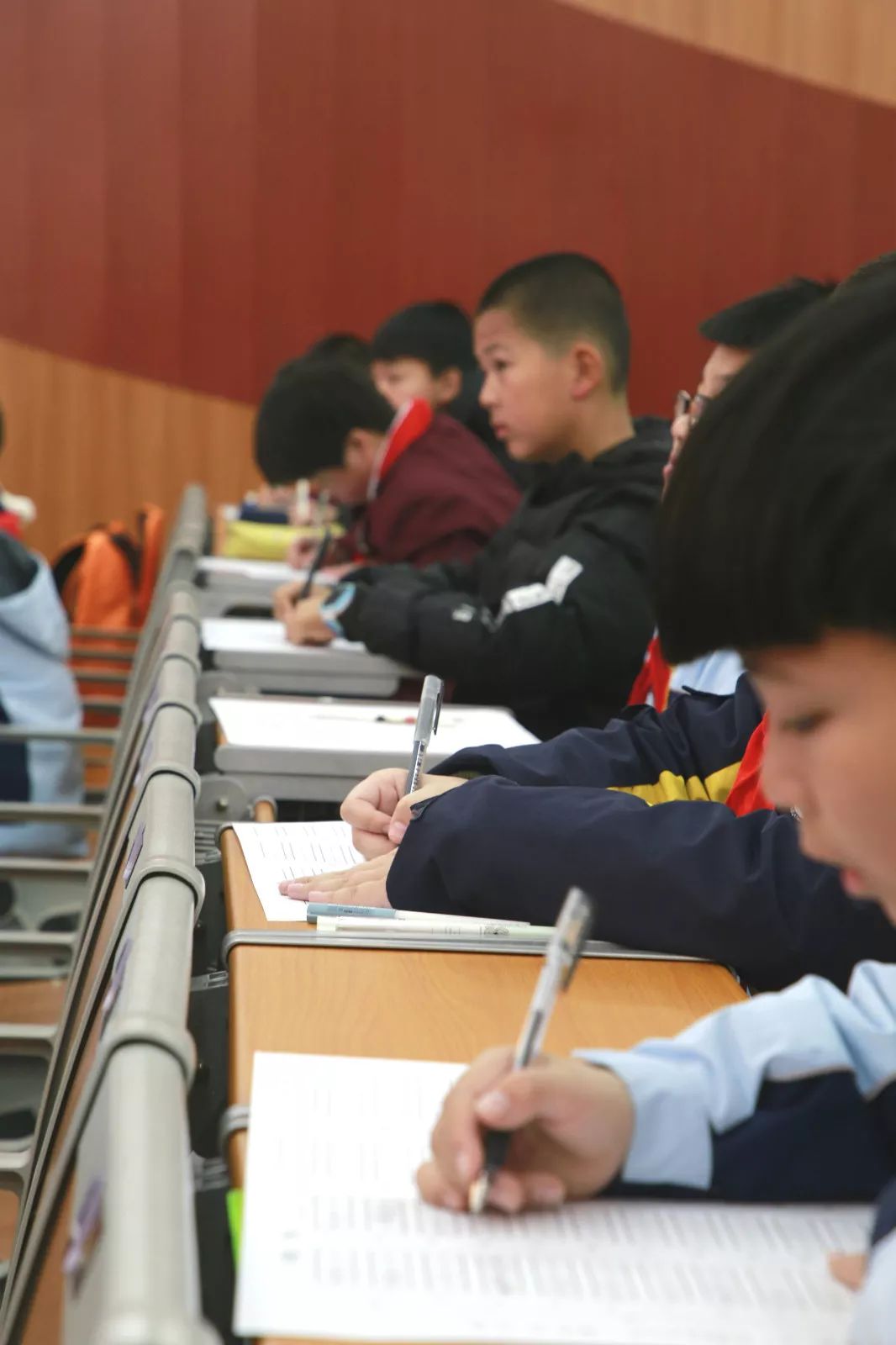 胸什么汗成语_成语故事简笔画(3)