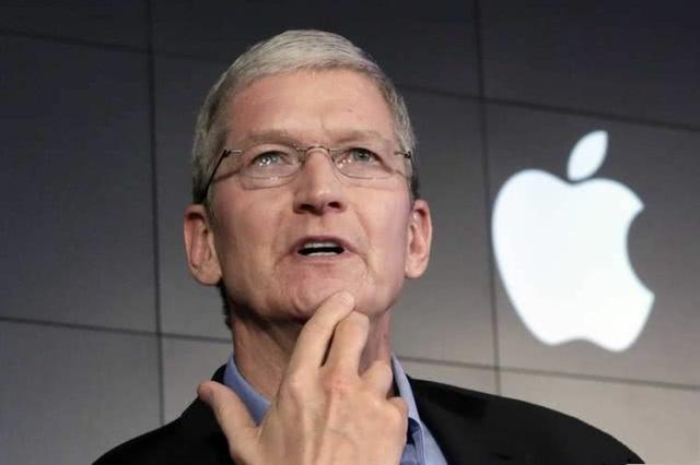 苹果最新动态，iPhone在中国出货量大降，库克准备发大招？