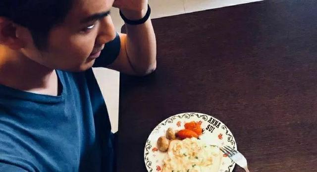 吃什么东西最发胖 9603f4756b514ee08f41edbe838c7395.jpeg