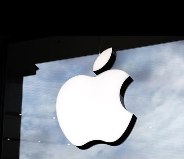 苹果CEO库克回应垄断指控：我们不仅没垄断，还大力促进美国就业