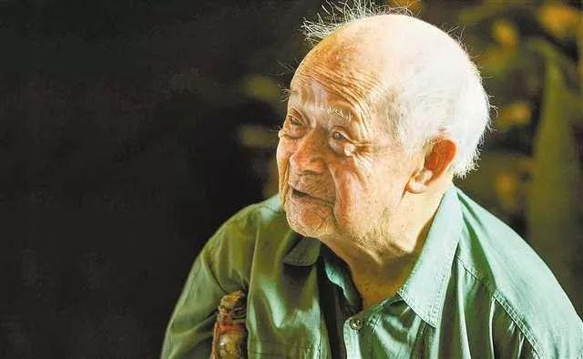 金刚功第六部动作要领 dfac034cc7da4a7bad95c90c1a18c70c.jpeg