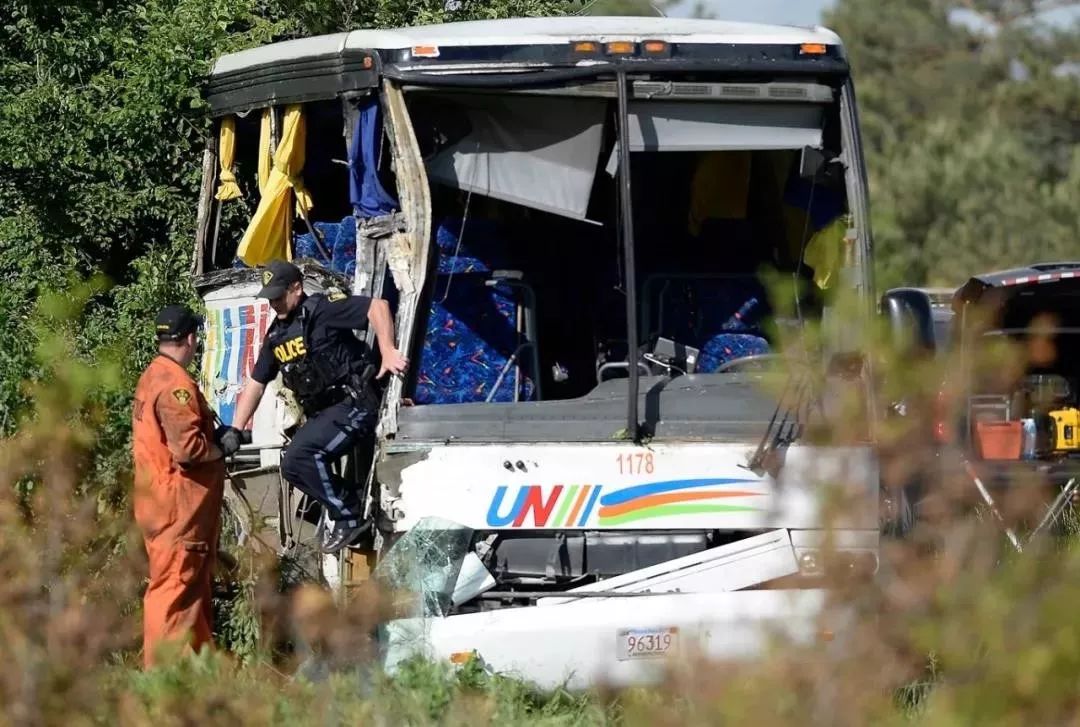 安省hwy401车祸3名中国游客死亡!伤者提出$5亿天价赔偿!