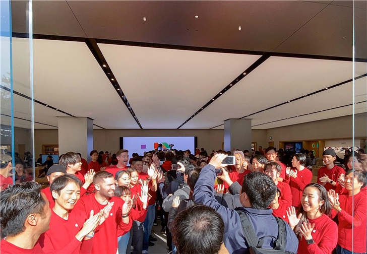 日本第十家：苹果川崎Apple Store今日盛大开业