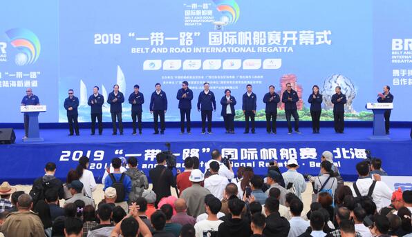 成人女星自曝有个NBA球星客户:未来还有更多_查理·亚当