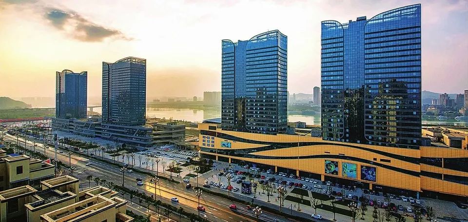 高坪区经济总量_南充市高坪区医院(2)