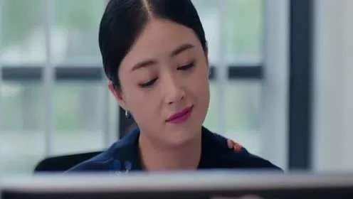 原创搞笑段子笑话:文科生创造公式,理科生改写历史