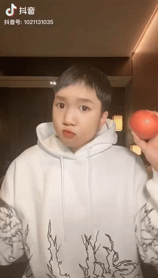 119f4d62bf544bfda09480eab108c462.gif