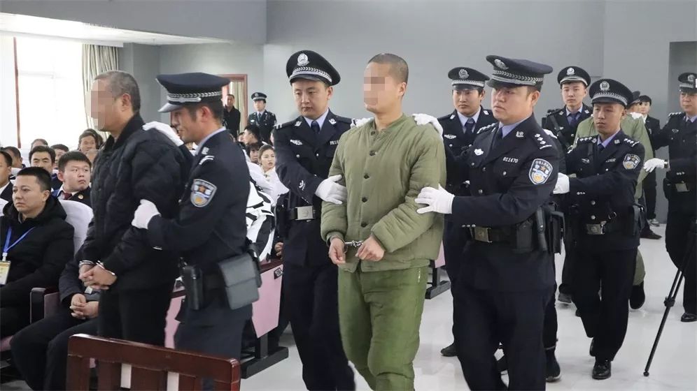 延安:公开宣判马卫兵等恶势力团伙犯罪案件