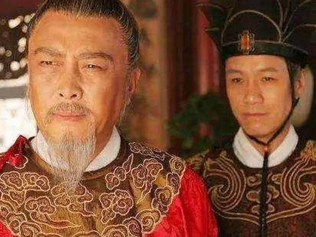 明朝首辅张居正,生前辉煌肆意,最后为何不得善终?_高拱