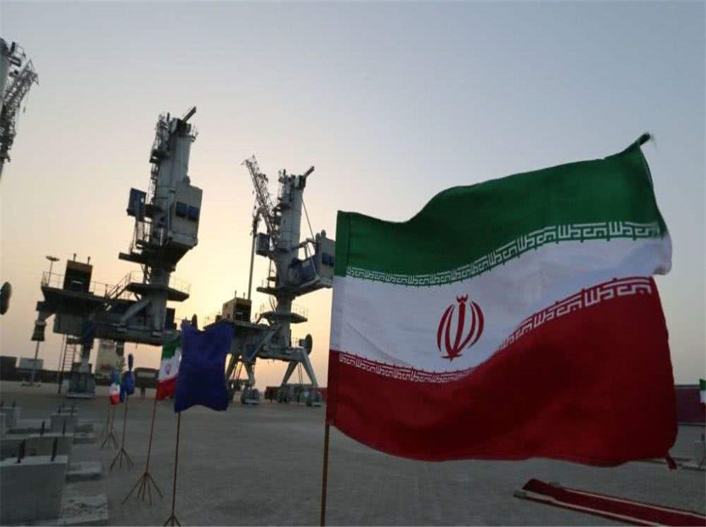 德黑兰经济总量_德黑兰会议图片(3)